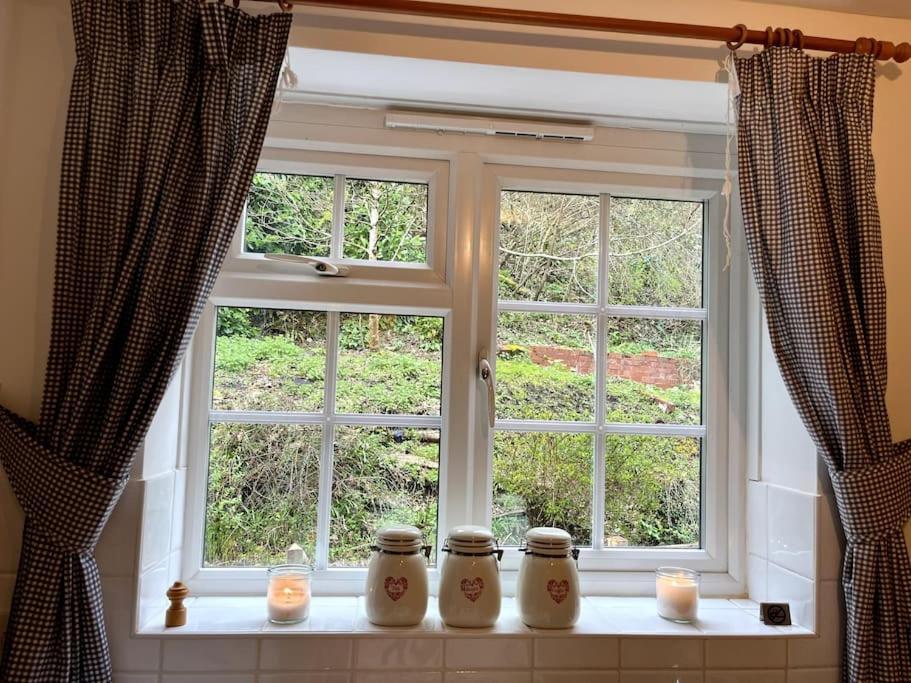 10 Wye Rapids Cottages Symonds Yat Exterior foto